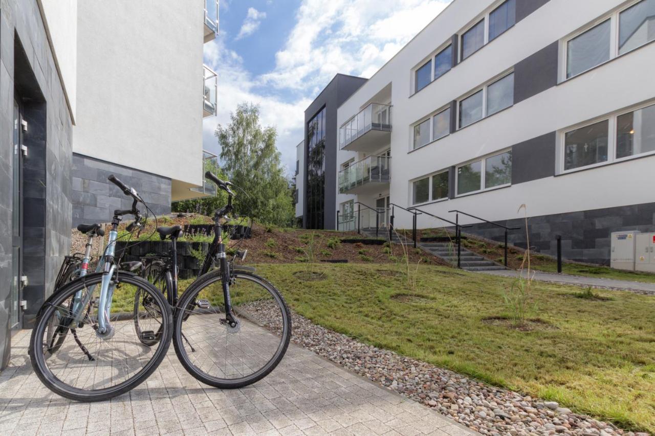 Przy Jeziorze Nr 2 Apartment *